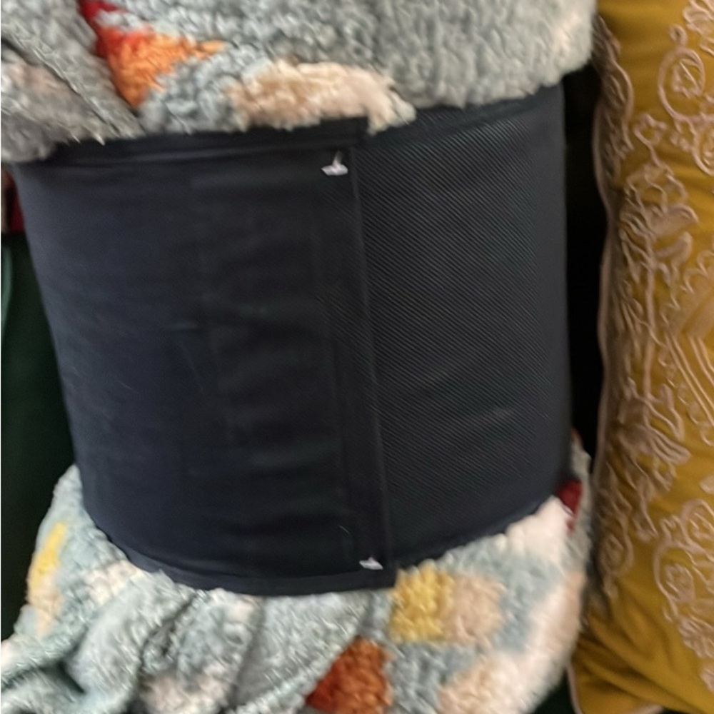 Pendleton Light Blue Sherpa Queen Blanket with Multicolor Accents - Picture 2 of 3